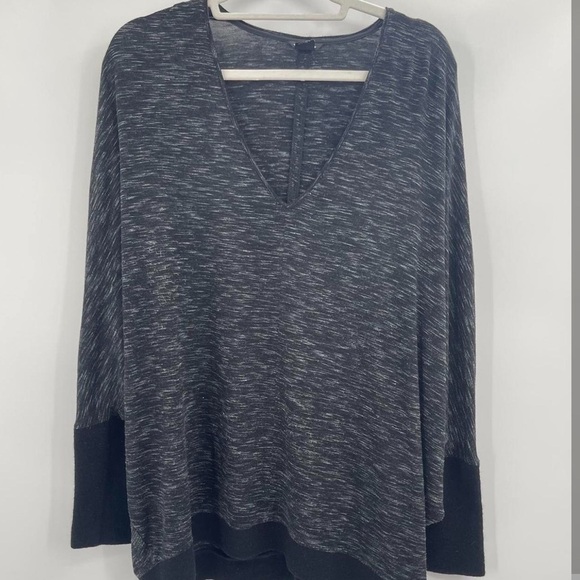 Women Club Monaco Sweater Black wool Dolman Sleeve Breathable V-Neck Medium - Picture 1 of 6